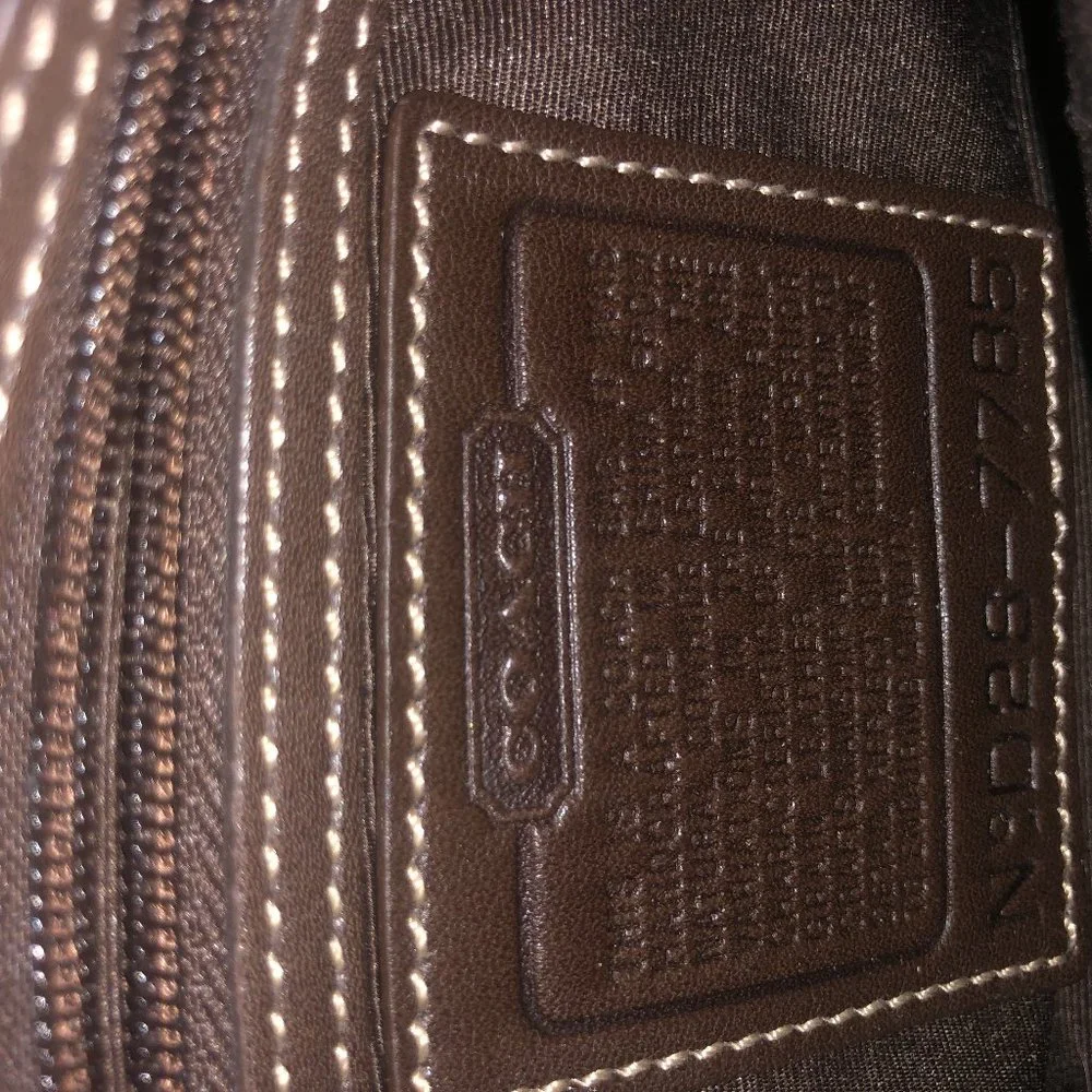 Coach Leather Satchel Shoulder Bag or Wristlet - convertible - Picture 9 of 15